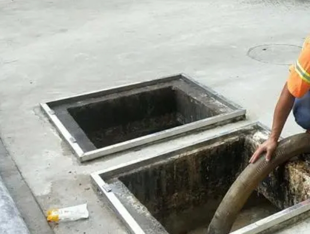 丰顺化粪池清理
